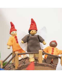 Small World Woodland Elves and Fairies 10pcs. Perfect for storytelling. EL46563